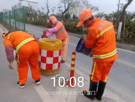 道路养护不放松 平安春运有保障